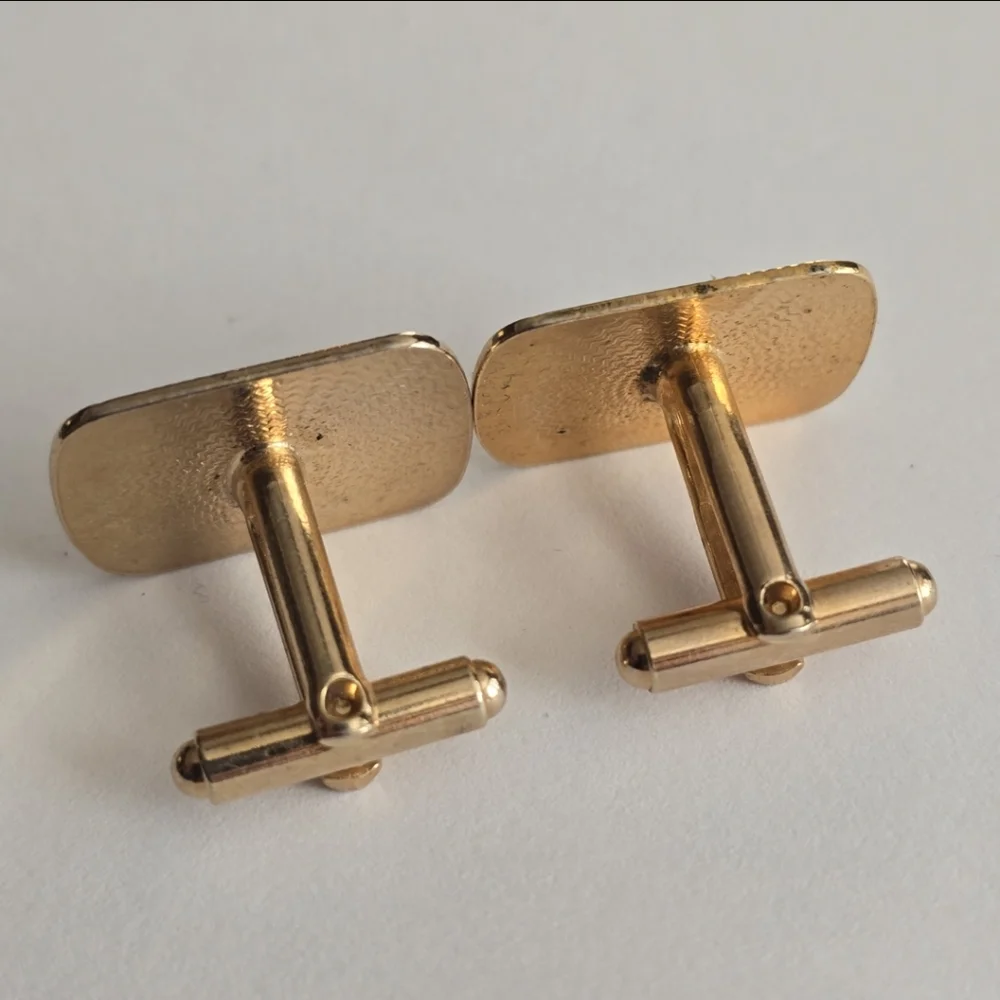 Vintage cufflinks gold tone floral cuff links